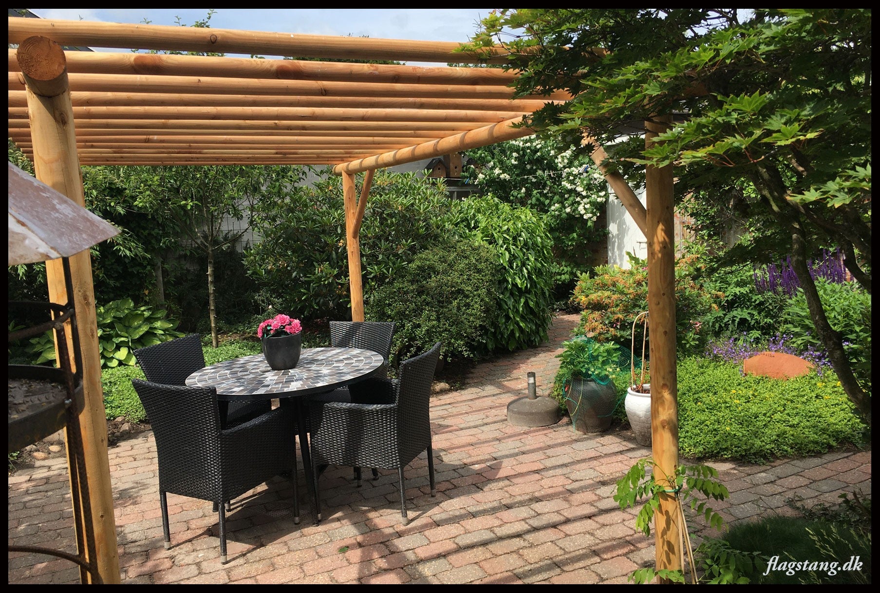 Pergola i lærketræ