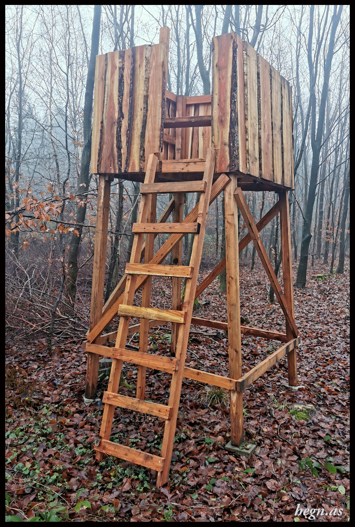 Dansk skydetårn i lærk