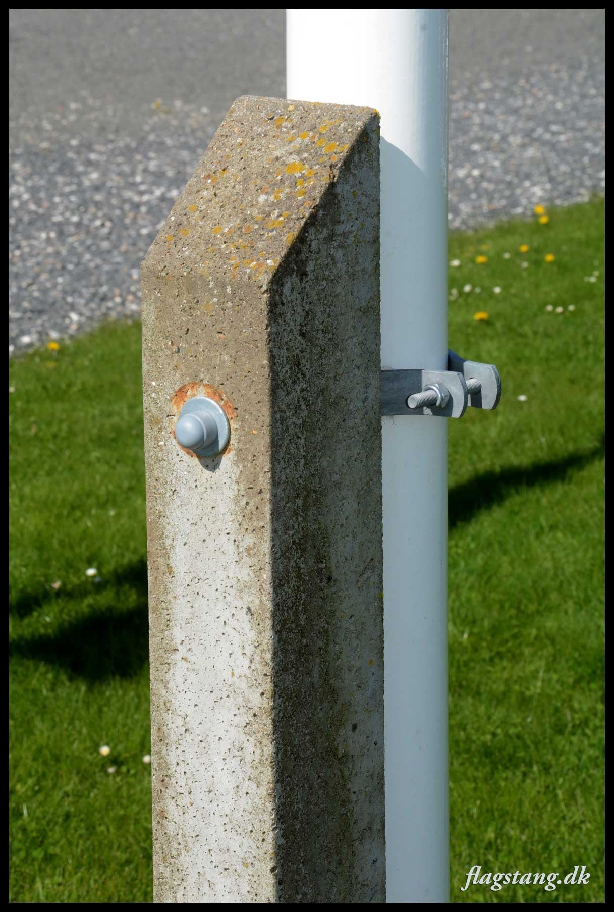 Flagstang på fod